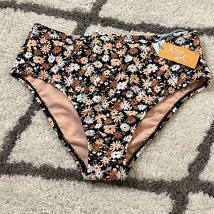Kona Sol Bikini Bottoms Sz: L